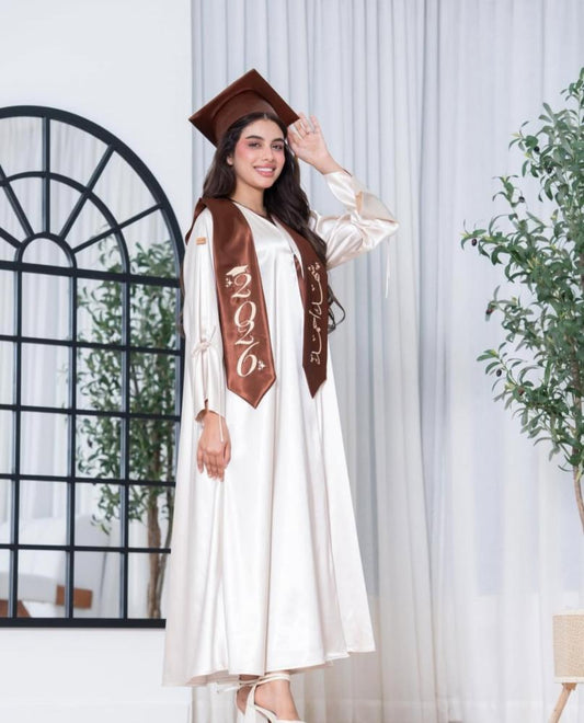 عبايات تخرج2026