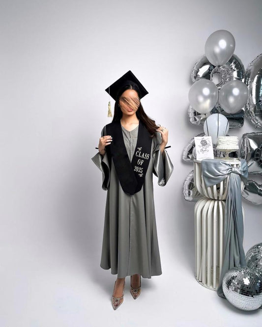 طقم عباية تخرج رمادي2026