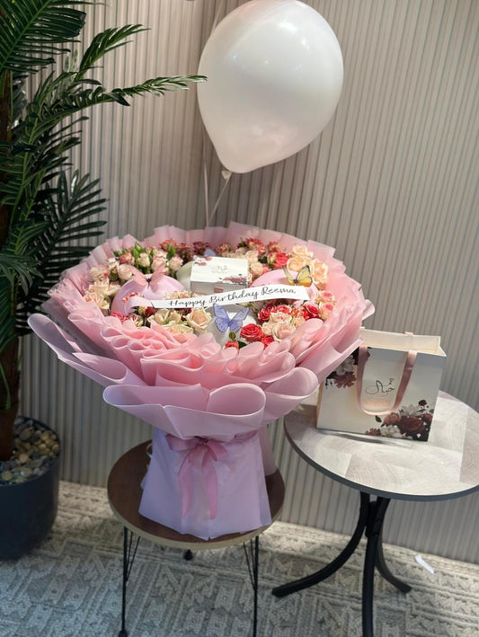 باقة ورد مع سلسال