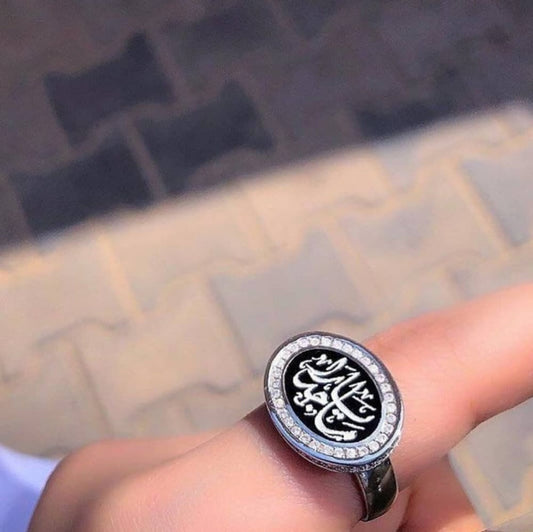 خاتم ملكي نسائي مرصع بالزركون