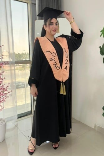 عبايات تخرج 2026 متجر احساس